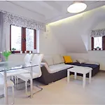 Wonder Home - Apartamenty Z Balkonami Przy Szlakach Turystycznych - Blisko Plac Zabaw I Boisko Do Gry
